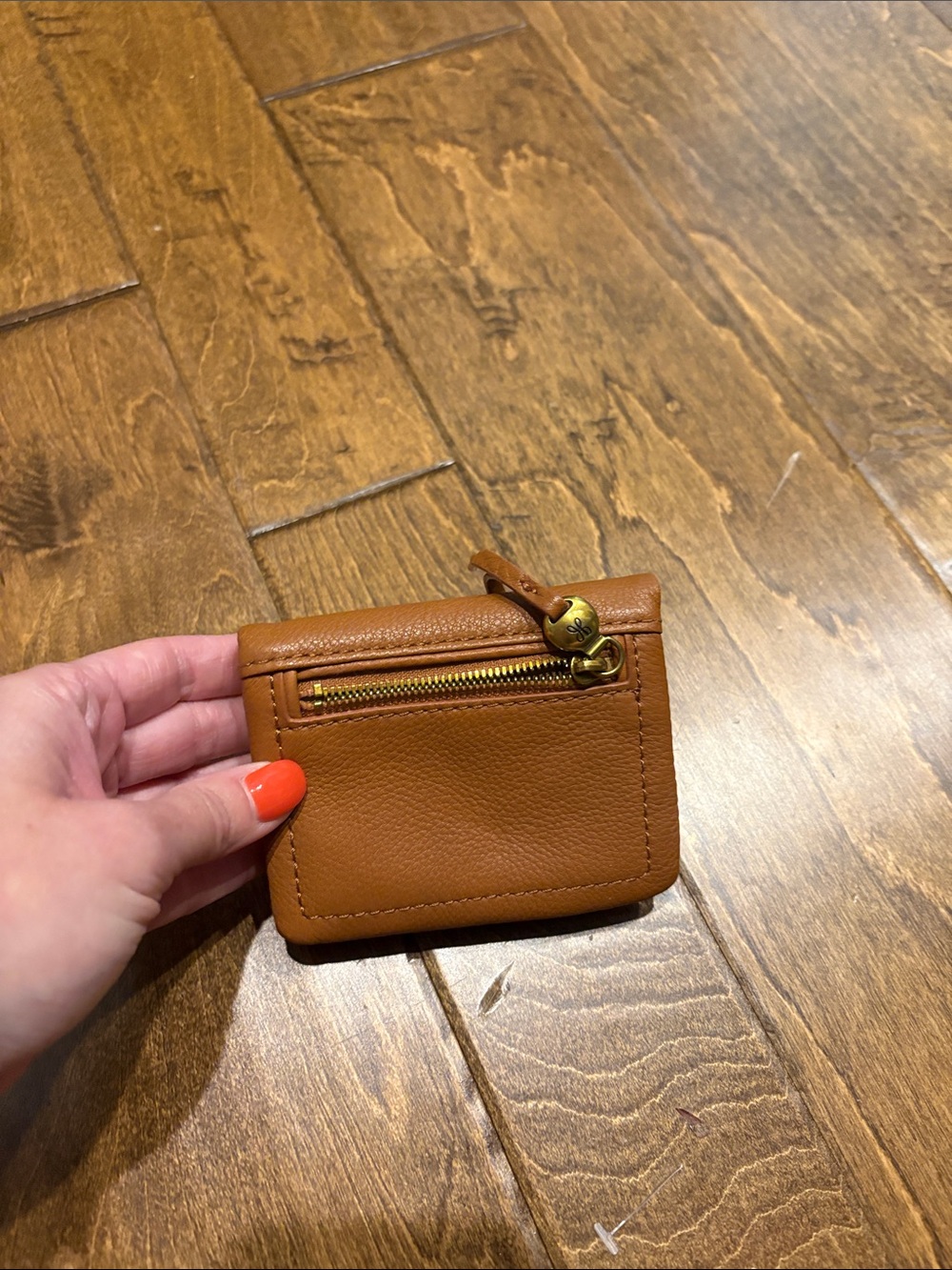 HOBO Cognac Pebbled Leather Card & Key Holder - Picture 2 of 5